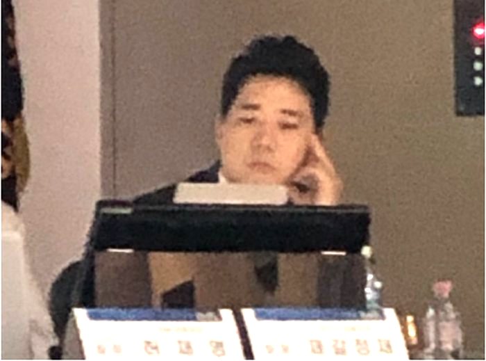 '제갈정재' 명패가 놓인 학술 심포지엄 좌석